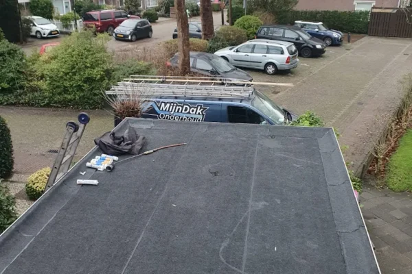 Bitumen dak - Almere